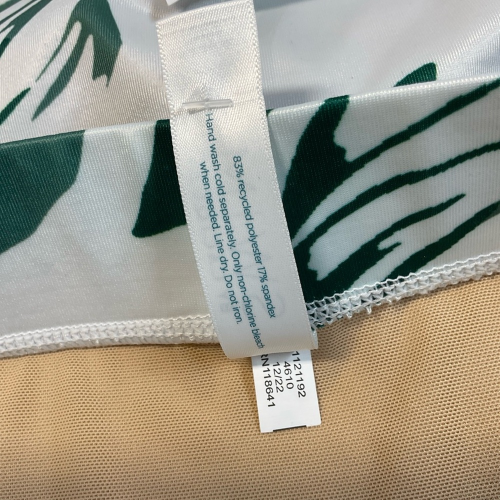 Cacique Green and White Bikini Tropical Print Swimwear bottom size 26 - Picture 7 of 8